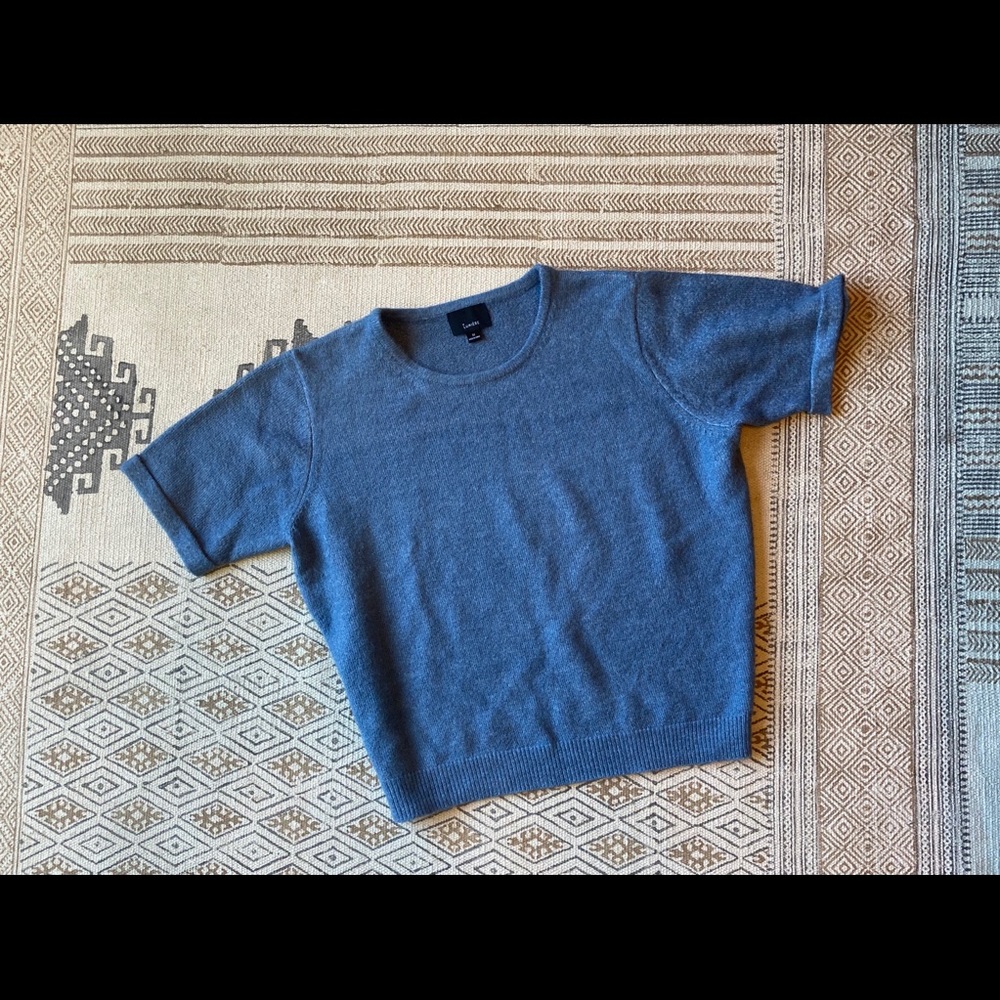 Cornflower blue sweater/top